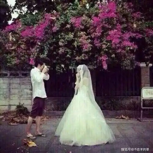  小草说心理聪明人都会站在对方的立场上看待问题