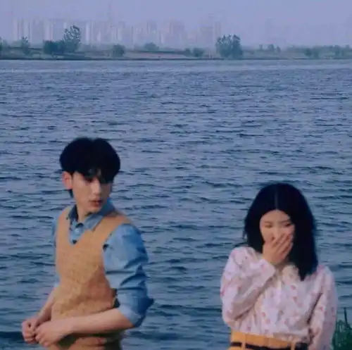  超哇塞的微信头像