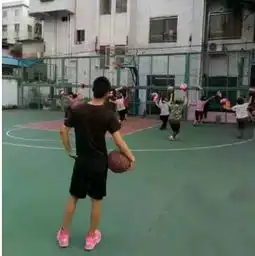 厉害了我的宿管阿姨,就问你怕不怕