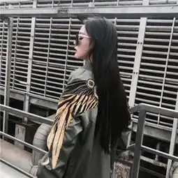  2018森系情侣头像一左一右只要能傻傻的看著你就好