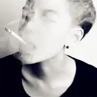  十分有魅力的欧美男生头像,有伤感的,有抽烟的