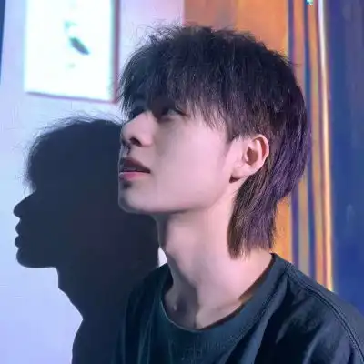  男生头像明目张胆深情款款