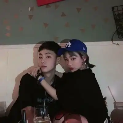  一定要和你对象换的头像