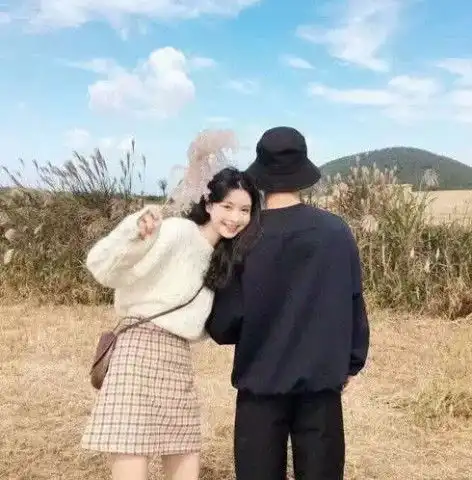  vip超奶思情头我舍得打游戏,不舍得打你,你说谁重要