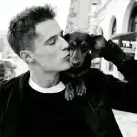  qq头像情侣一对一张带宠物的