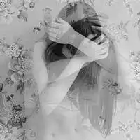  女生头像故意模糊不清微信头像图片大全