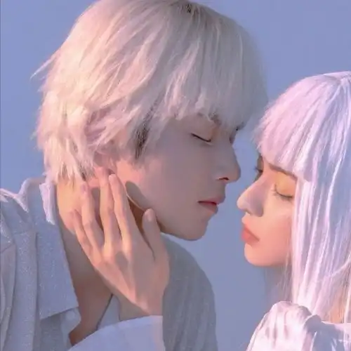  甜蜜情侣头像如果你有空,能不能陪陪我