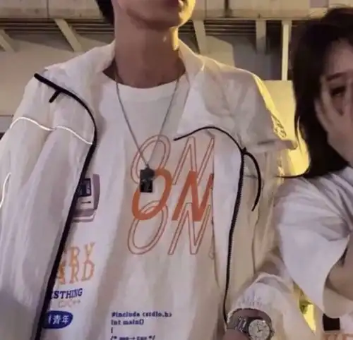  ins超宠溺的情侣头像