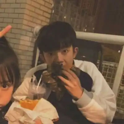  复古双人港风情头氛围感图片