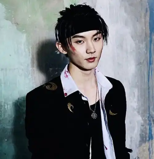  马嘉祺还要碰瓷易烊千玺高考数学25分,连普通人都不如