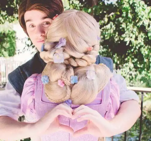  48岁离婚男人坦言人到中年,还是爱这样的女人