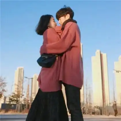  温暖情侣头像一男一女,此时是最甜蜜最幸福的