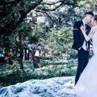 高迪大美情侣头像两张一对微信头像图片大全