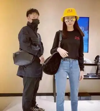  杜海涛沈梦辰又来了情侣穿搭很让人羡慕