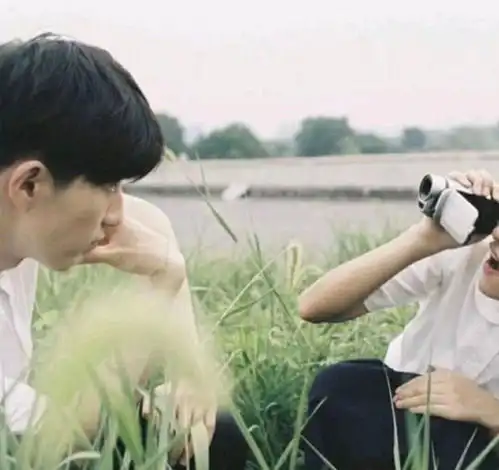  情侣头像爱要及时