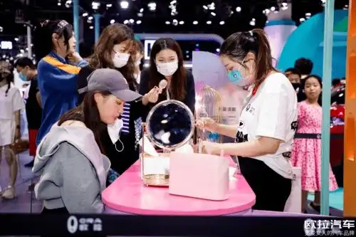 欧拉喵系家族再添新成员,宝藏闺蜜超高颜值引爆成都车展