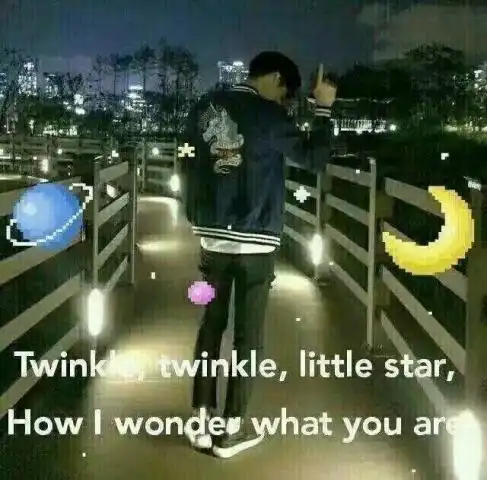  最近火了假装恋人情侣头像,大号快换上,小号有点怕