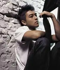  智能手机全线降价iphone5降至历史最低