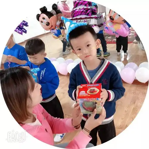  八月份宝宝生日会,宝贝们生日快乐