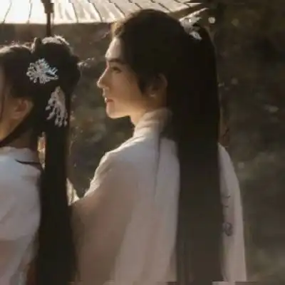  古风情侣头像一男一女嫁衣红衣一对两人用