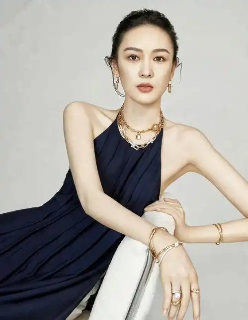  阿玛尼giorgioarmani2022春夏系列欣赏