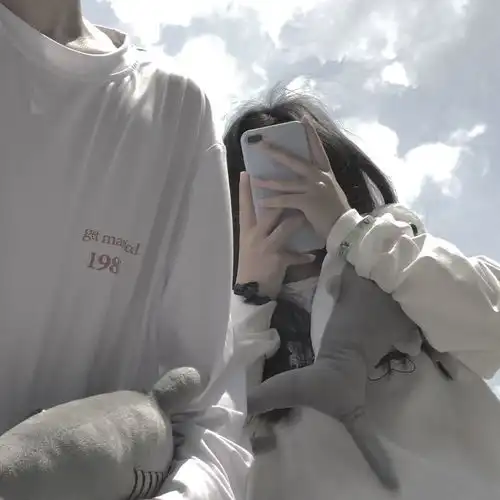  超级好看的情侣头像绝绝子