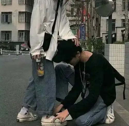  复古风情头除了我,每个人都不适合和你白头到老