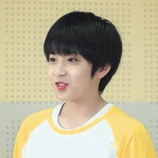  明星壁纸刘耀文头像壁纸