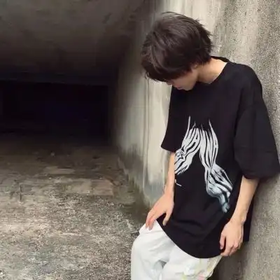  男生青春少年感头像