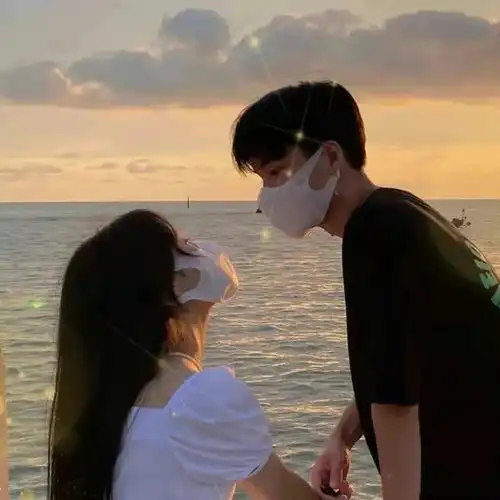  情侣头像恋爱的酸臭味先替大家尝啦