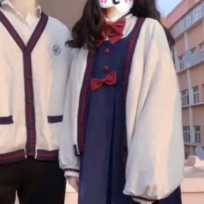  皆甜甜蜜情头女孩的裙摆撑得起情侣头像我要个性网