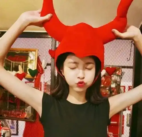  头像平生一顾,至此终年