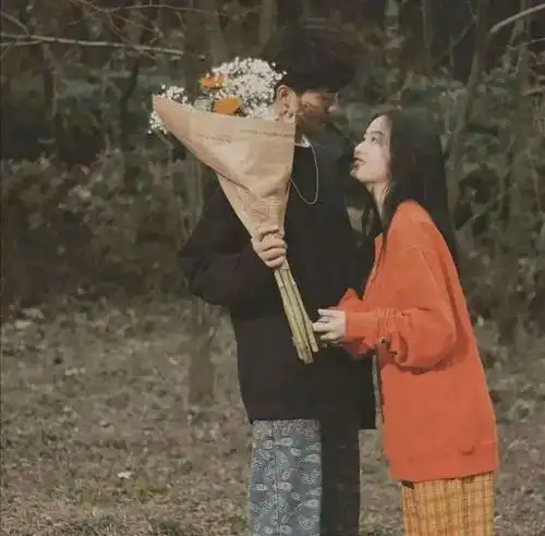  一批很有特点的复古情侣头像真正温柔的人有哪些特点