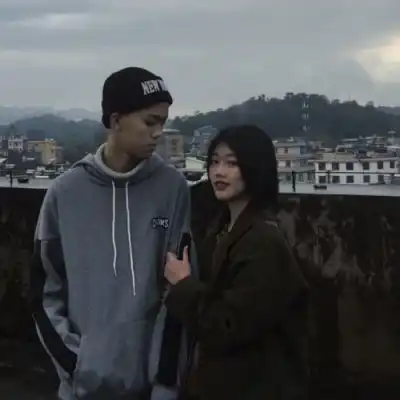  2023简约个性情侣头像