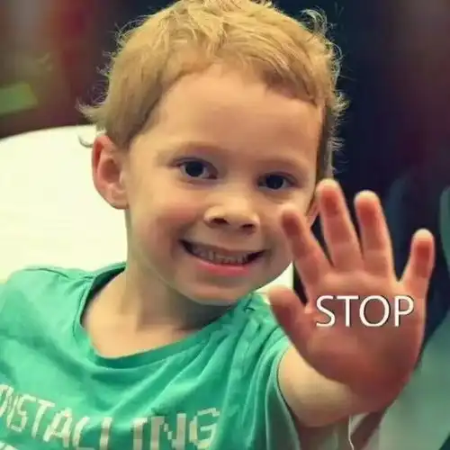  d社新年第一曝权志龙新恋情曝光