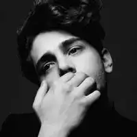  2015气质男生qq头像