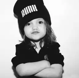  千万不要生女儿,因为夏天到来,她们会...