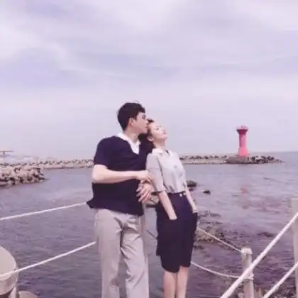  小清新头像唯美情侣双人,寂寞的世界总有人喜欢你