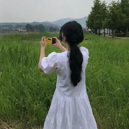  小众ins风18张女生头像