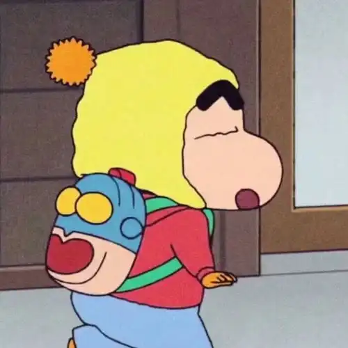  想和喜欢的人换上蜡笔小新情侣头像