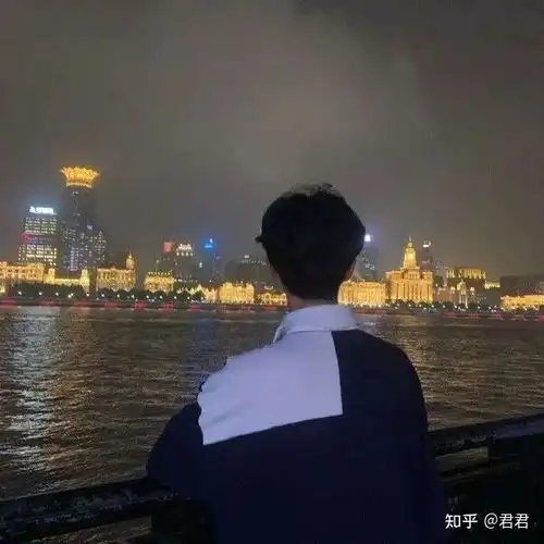  情侣头像图片一人一张超好看的情侣头像超好看的情侣头像一对动漫情侣头像情侣专用简单的头像干净高清情侣头像2张情侣头像一左一右分开情侣头像好看的一对