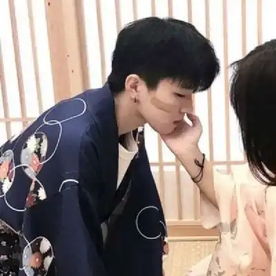  2024潮流男女情侣头像真人图片