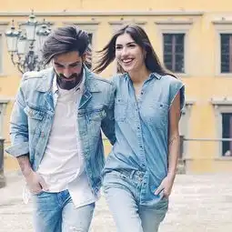  看完这6家情侣装店铺,我都想谈恋爱了