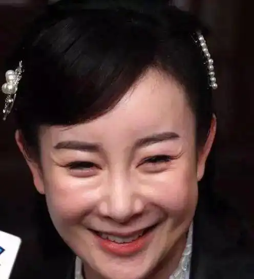  又一对中韩情侣喜结连理,恭喜