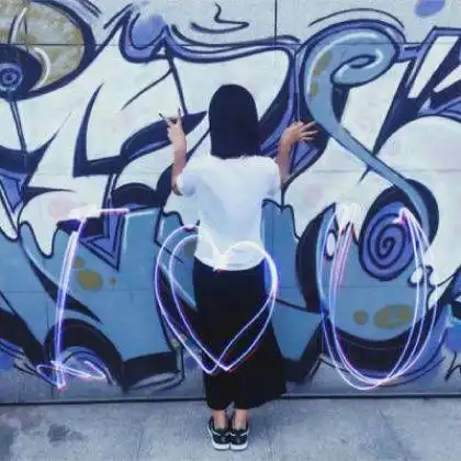  2020情侣头像一男一女带字独特,星座的一箭穿心的