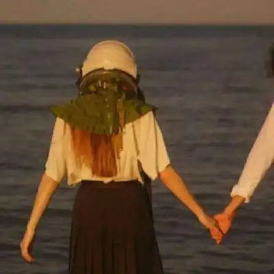  ins上超火的不露脸的情侣头像让你失望的人不会只让你失望一次....