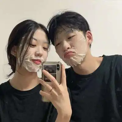  真人秀恩爱情侣头像,幸福是需要告诉别人的