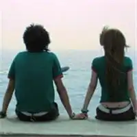  qq情侣背影头像偏偏令我再忆起因你而起的生命曾是多美