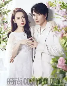  张靓颖这个电炸了鸡毛掸子的造型,谁的锅