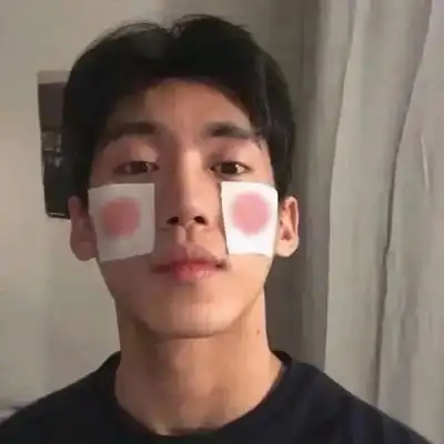  陈涵被人放在心尖上的女孩大概情侣头像我要个性网